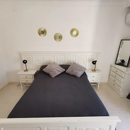 Acogedor A 400m De La Playa En Llanca, Con Terraza Y Bano Hidromasaje - Es-89-135